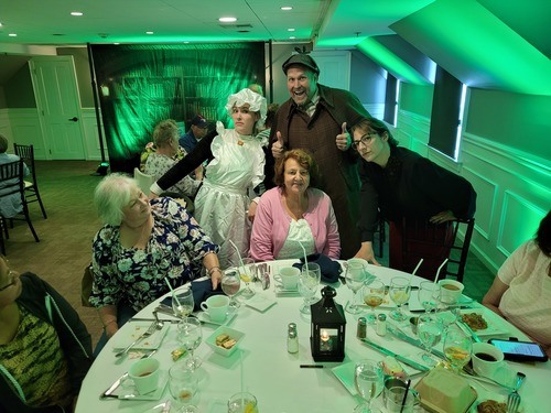 Mystery and romance intertwine in a Valentine's Day murder mystery dinner performance
